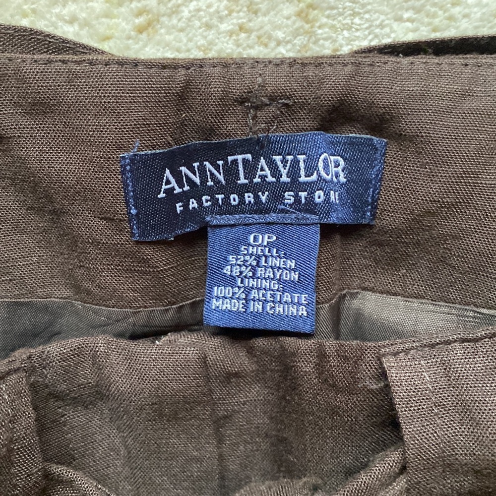Ann Taylor 0P Brown Pants - Picture 4 of 4